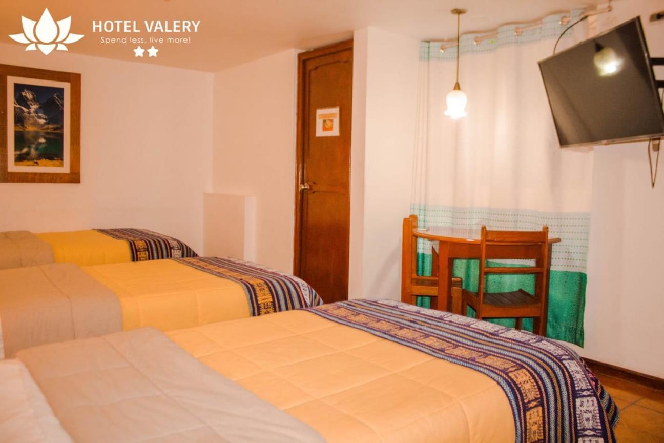 Hotel Valery 2 Estrellas ワラス エクステリア 写真