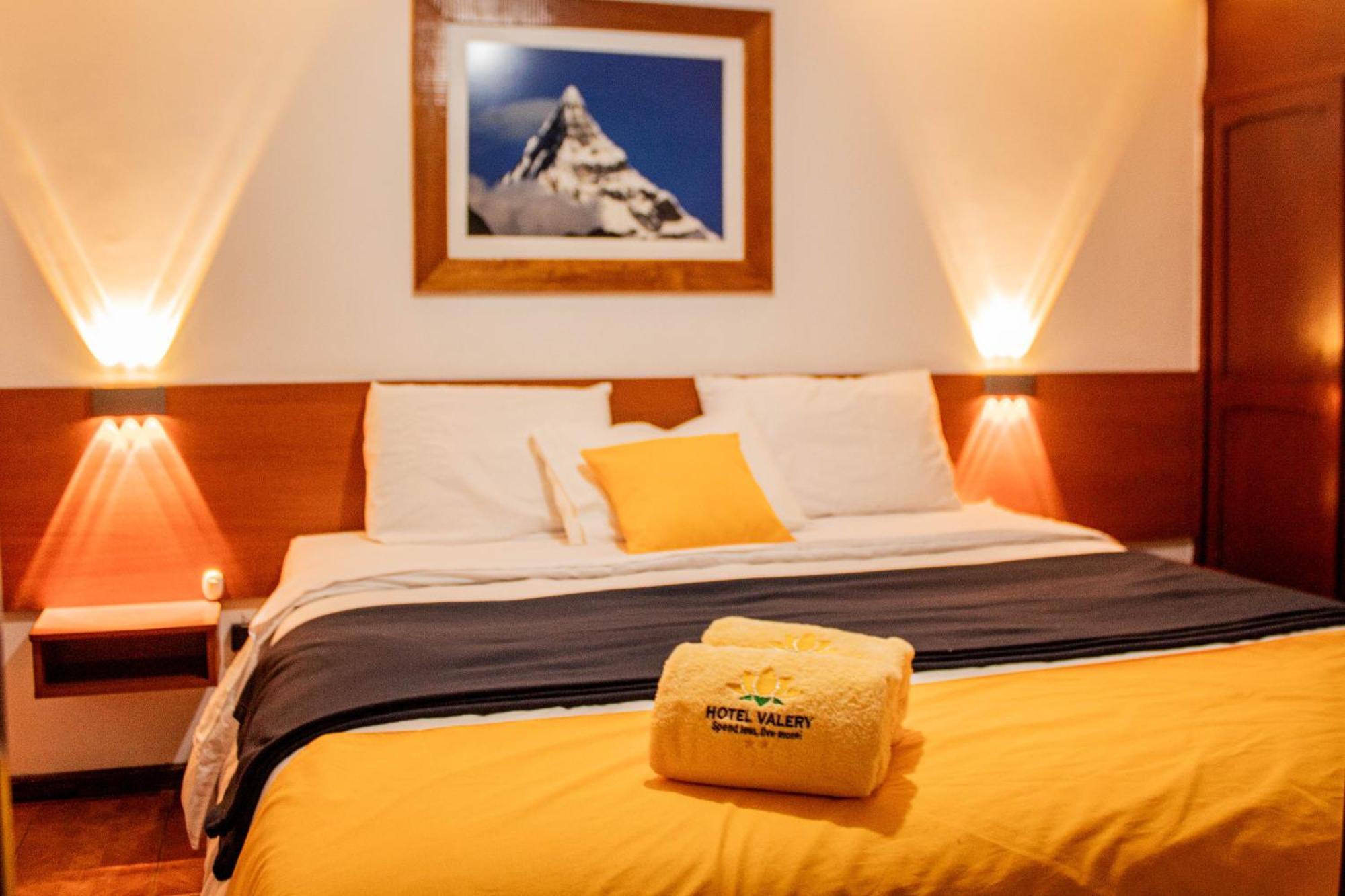 Hotel Valery 2 Estrellas ワラス エクステリア 写真